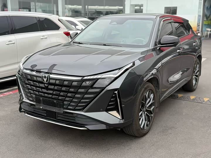 Changan UNI-Z 2025 2025款 1.5T 豪华型