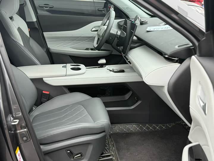 Changan UNI-Z 2025 2025款 1.5T 豪华型