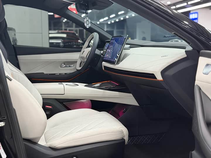 Changan Deepal SL03 2024 2024款 135Pro荣耀版