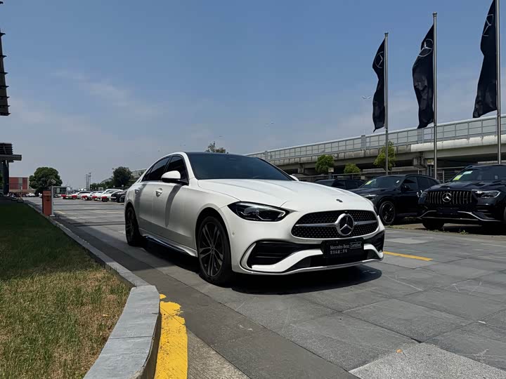 Фото 3 - Mercedes-Benz C-Class Hybrid
