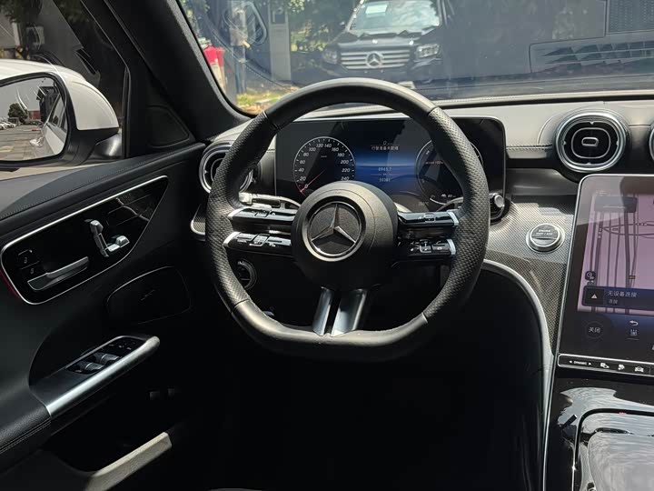 Фото 9 - Mercedes-Benz C-Class Hybrid