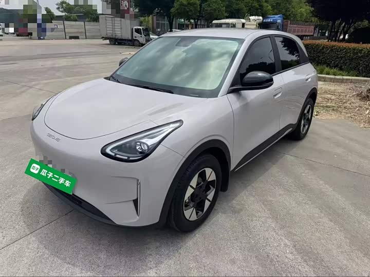 Фото 1 - Geely Galaxy Geome