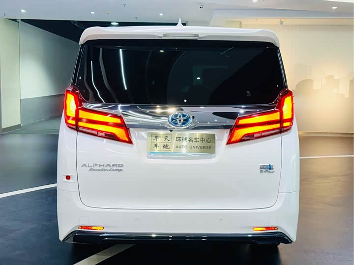 Toyota Alphard 2021 2021款 双擎 2.5L 尊贵版