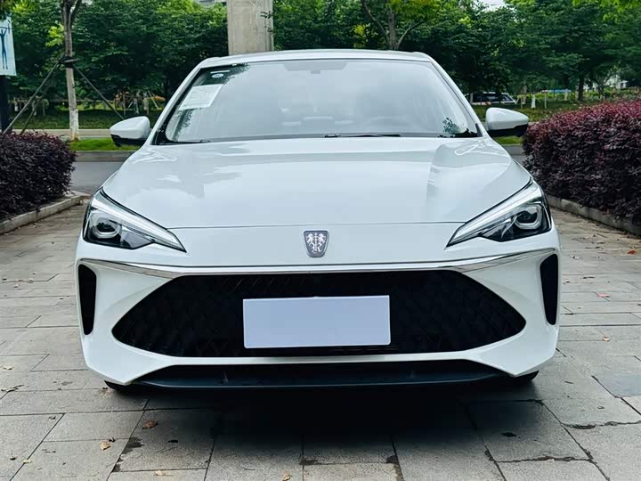 Roewe i5 2026 2026款 1.5L CVT尊荣版