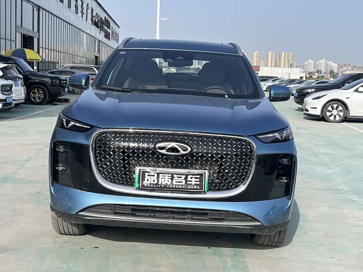 2025 Chery Tiggo 8 Plus C-DM