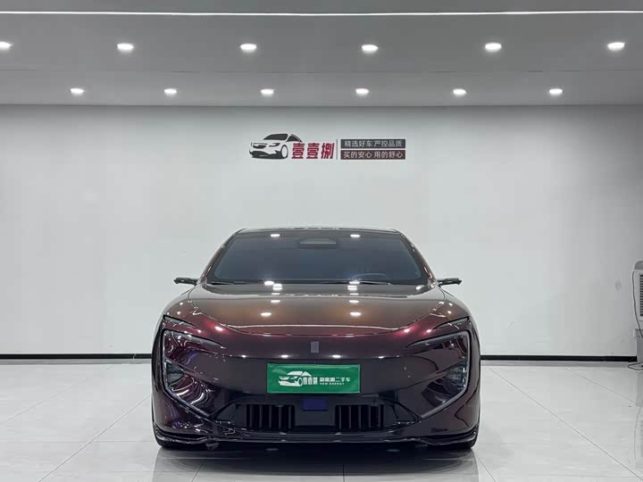 Avatr 12 2023 2023款 650 三激光四驱GT版