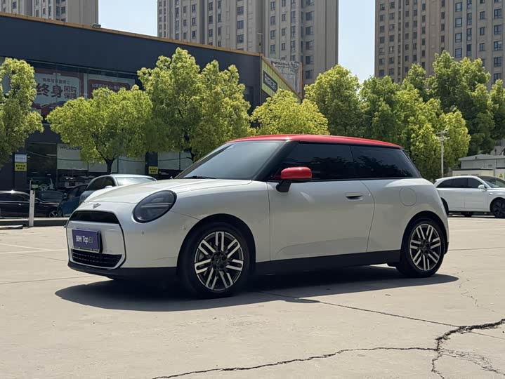 Mini Cooper 2024 2024款 456km COOPER E 经典派