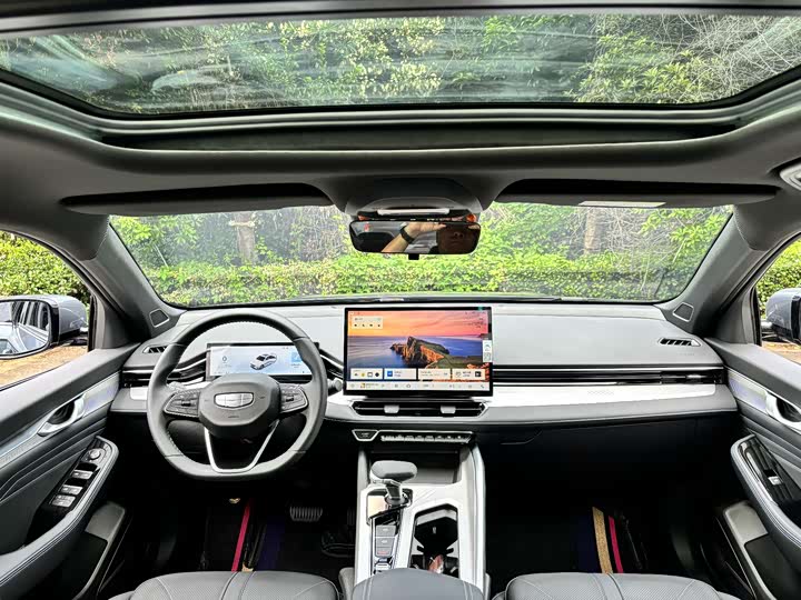 Фото 7 - Geely Preface
