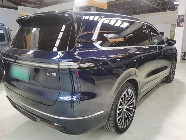 Changan Deepal S09 2025 2025款 四驱Ultra+ 高定版