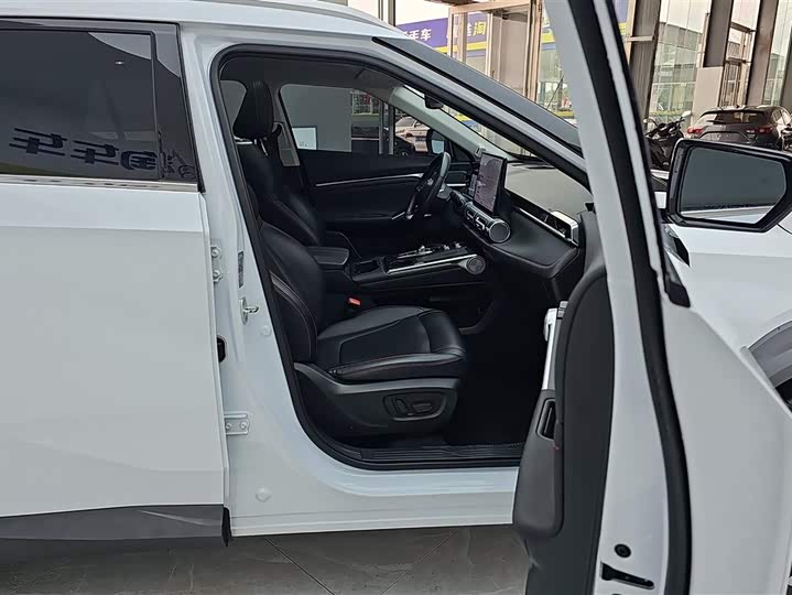 GAC Trumpchi Emkoo 2022 2022款 1.5T 超新星Max版