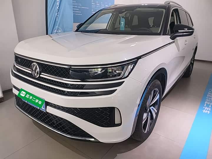 Volkswagen Tavendor 2023 2023款 380TSI 四驱R-Line巡游版