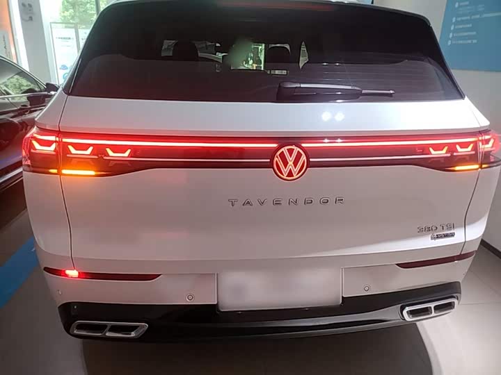 Volkswagen Tavendor 2023 2023款 380TSI 四驱R-Line巡游版