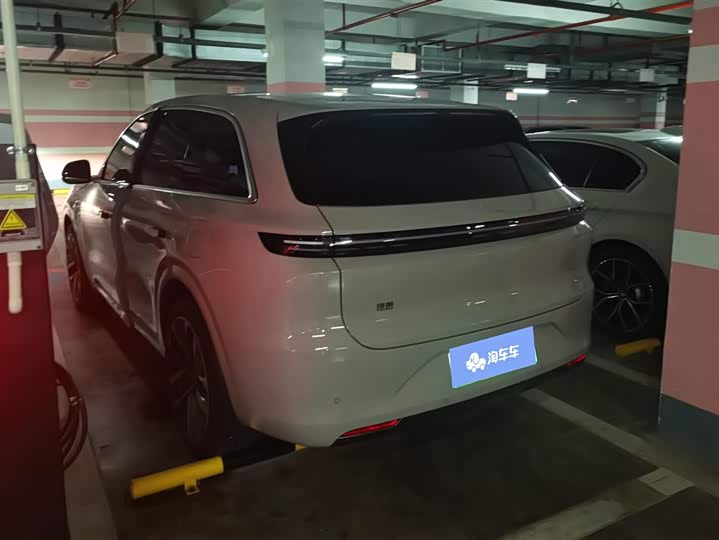 Zdjęcie 3 - LiXiang L6