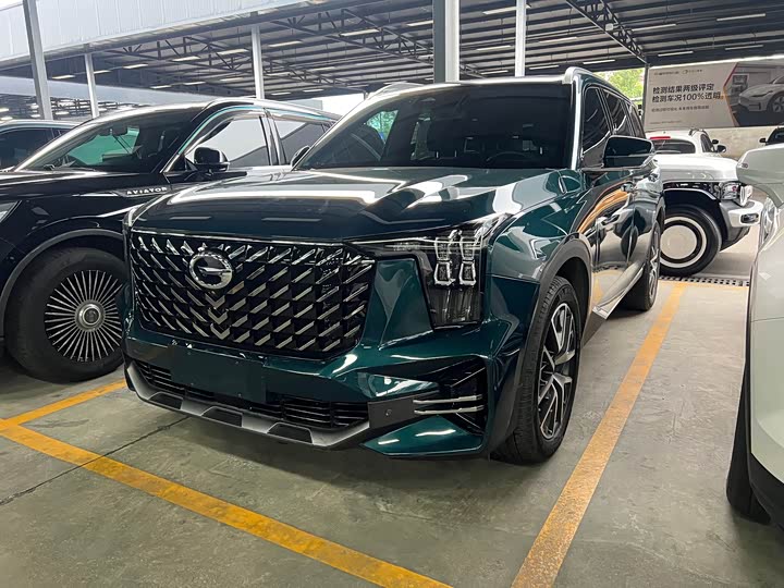 Фото 1 - GAC Trumpchi GS8