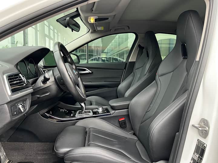 Фото 3 - BMW 1 Series