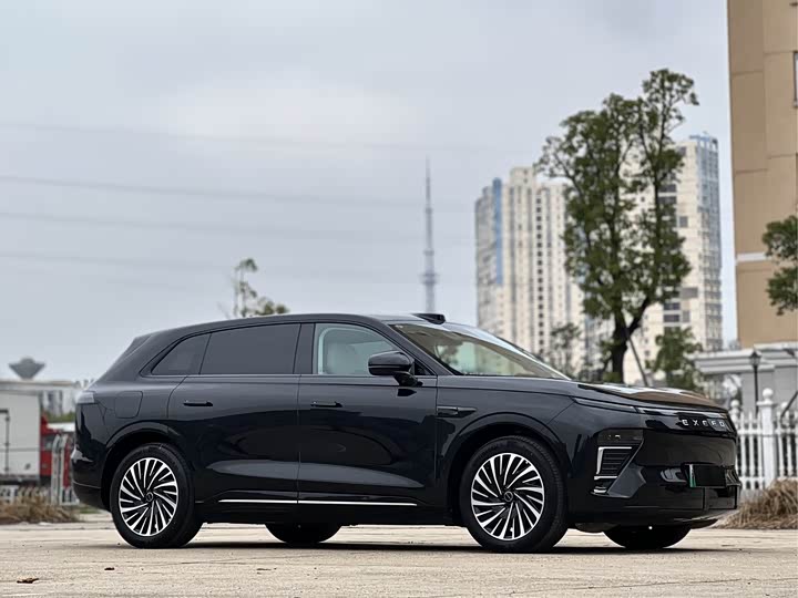 2025 Exeed Sterra ET
