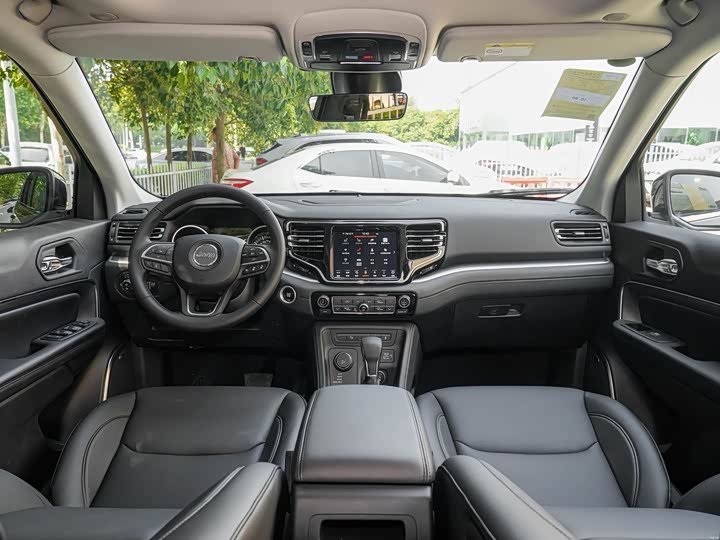 Jeep Grand Commander 2022 2022款 2.0T 四驱豪华版