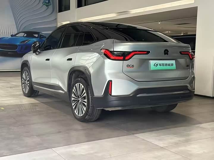 Фото 7 - Nio EC6