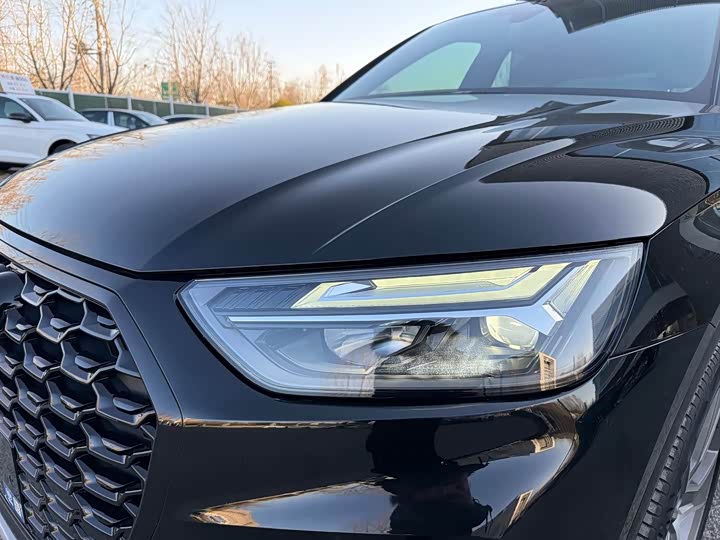 Audi Q5L Sportback 2023 2023款 40 TFSI 豪华型