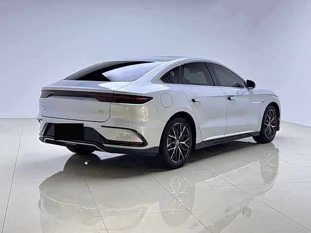 BYD Han 2025 2025款 DM-i 125KM尊荣型