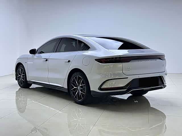 BYD Han 2025 2025款 DM-i 125KM尊荣型