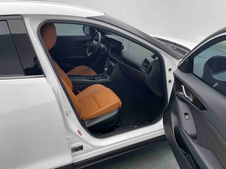 Mazda CX-4 2021 2021款 2.0L 自动两驱蓝天活力版