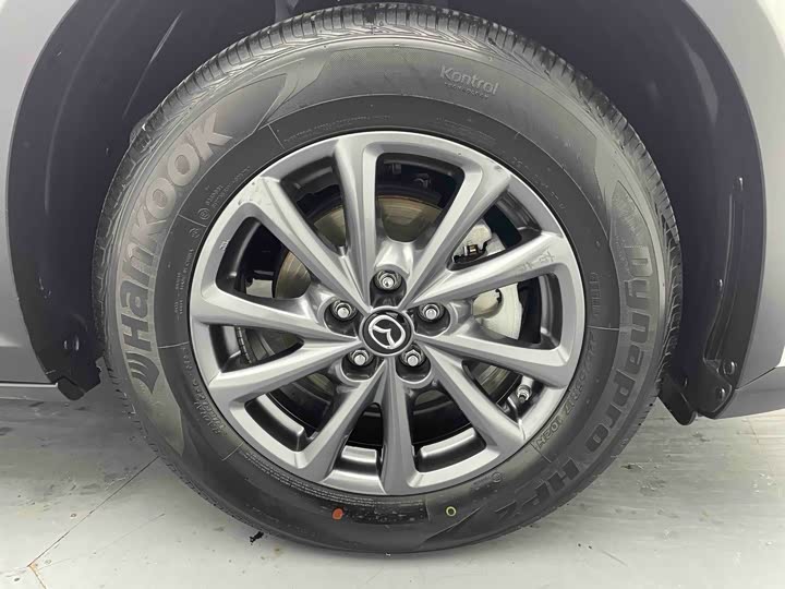Mazda CX-4 2021 2021款 2.0L 自动两驱蓝天活力版