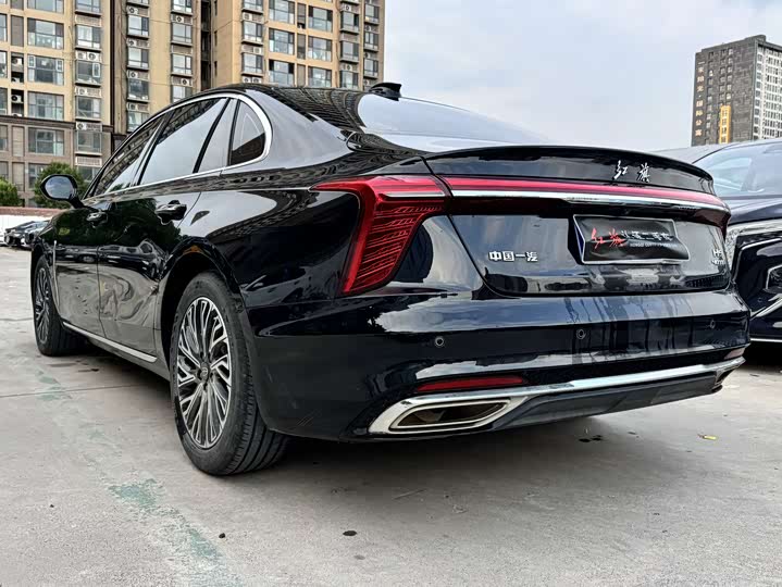 Hongqi H5 2025 2025款 2.0T 自动旗畅版