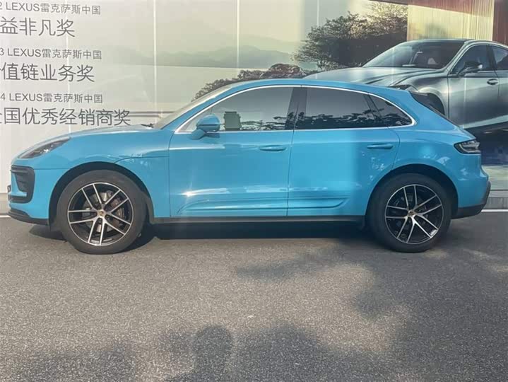 Фото 3 - Porsche Macan