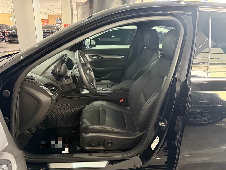 Фото 4 - Cadillac CT5