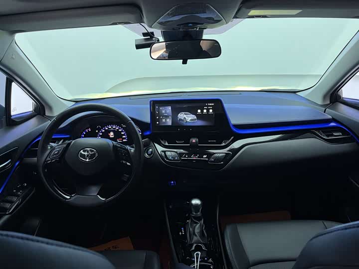 Toyota C-HR 2023 2023款 2.0L 豪华版