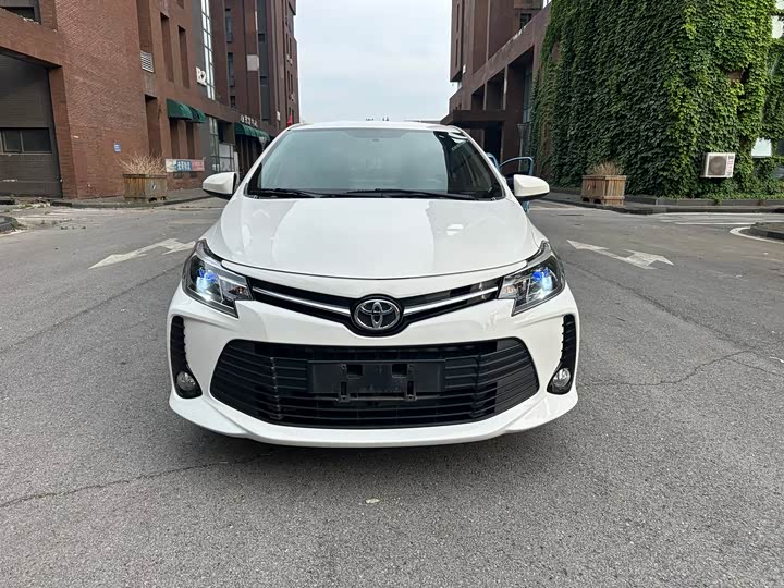 Toyota Vios 2022 2022款 1.5L 20周年纪念版