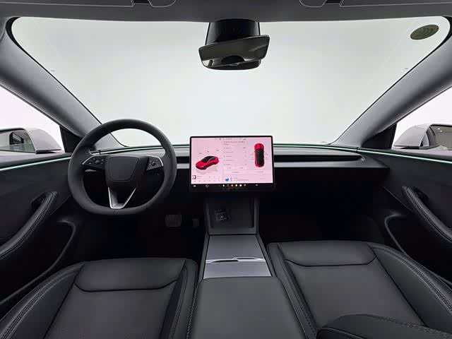 Photo 9 - Tesla Model 3
