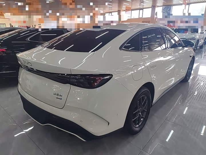 Zdjęcie 7 - BYD Seal 06 Hybrid/EV