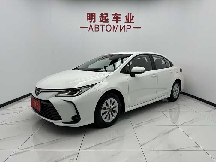 Фото 1 - Toyota Corolla