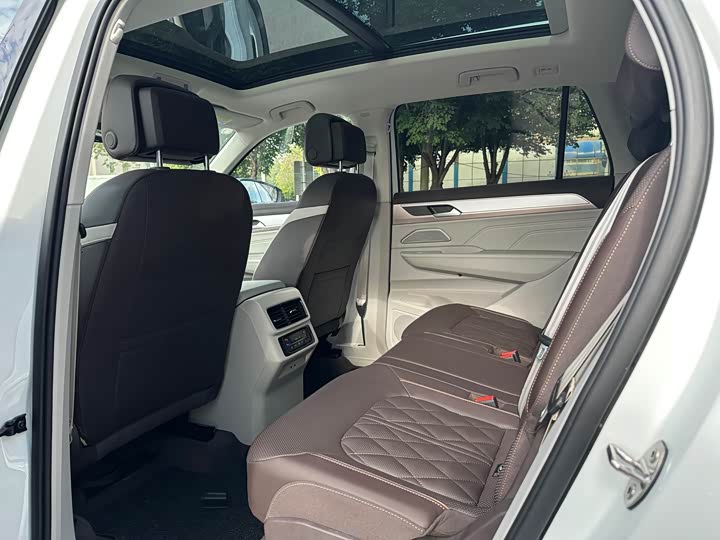 Volkswagen Tavendor 2023 2023款 380TSI 四驱R-Line巡礼版