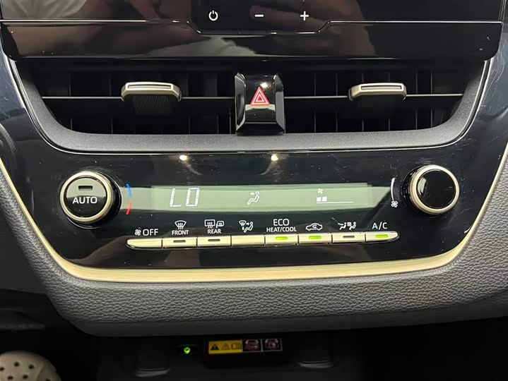 Toyota Allion 2023 2023款 双擎 2.0L 精英版
