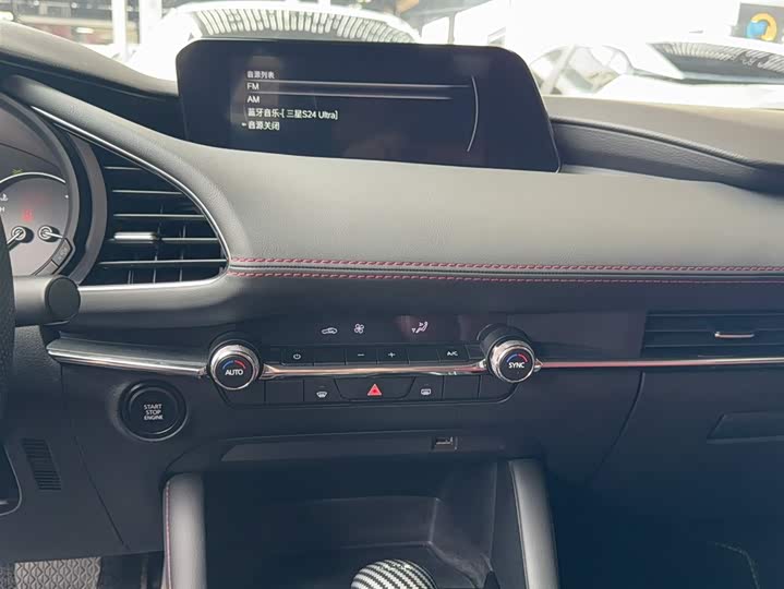 Mazda 3 (Axela) 2023 2023款 2.0L 自动质耀版