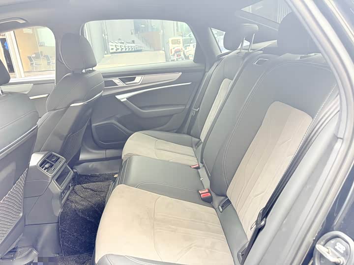 Zdjęcie 6 - Audi A6L