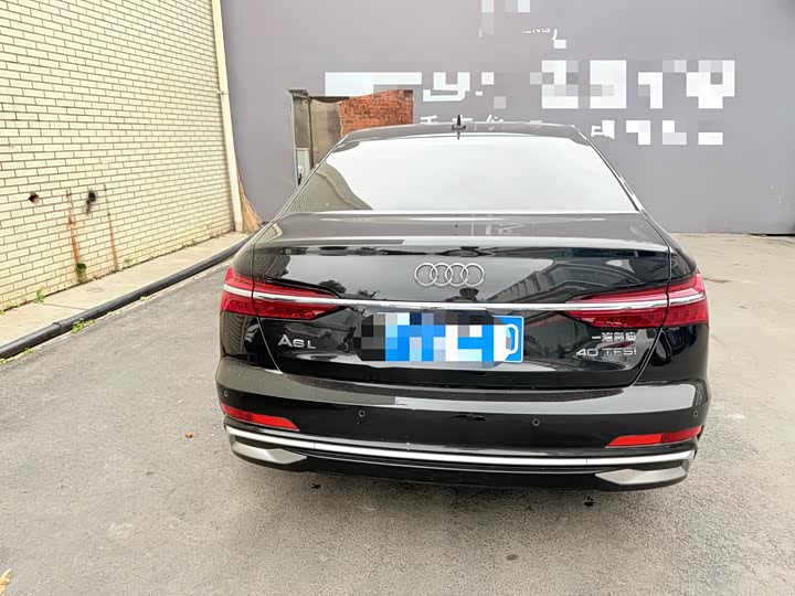 Zdjęcie 9 - Audi A6L