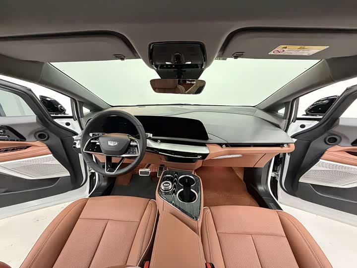 Cadillac Optiq 2024 2024款 标准续航版