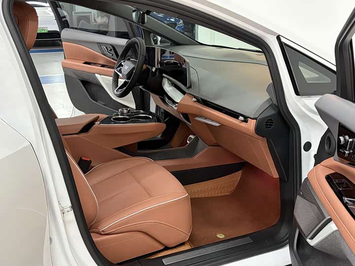 Cadillac Optiq 2024 2024款 标准续航版