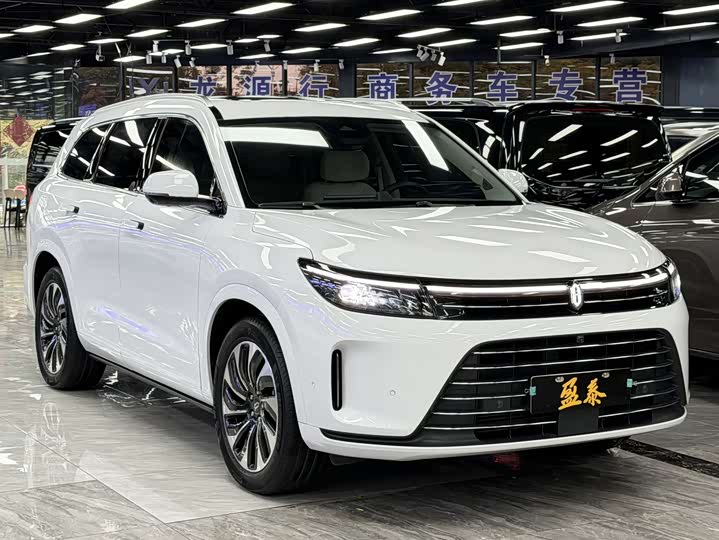 Aito M7 2022 2022款 1.5T 四驱豪华版