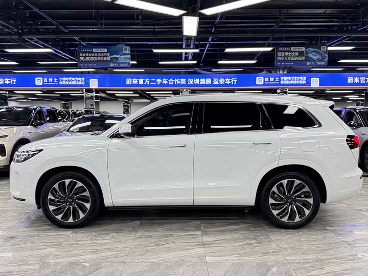 Aito M7 2022 2022款 1.5T 四驱豪华版