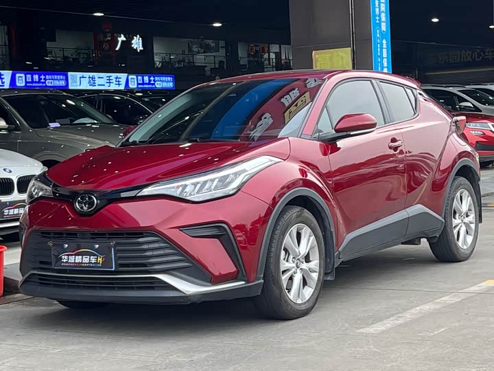 Фото 1 - Toyota Izoa