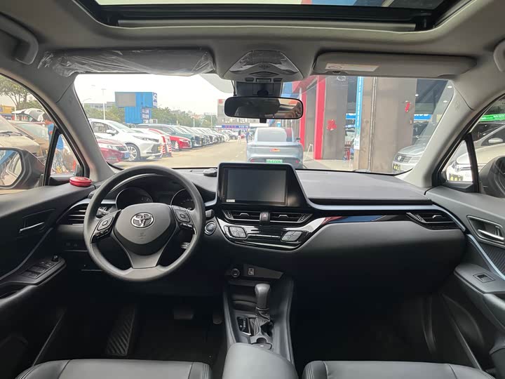 Фото 6 - Toyota Izoa
