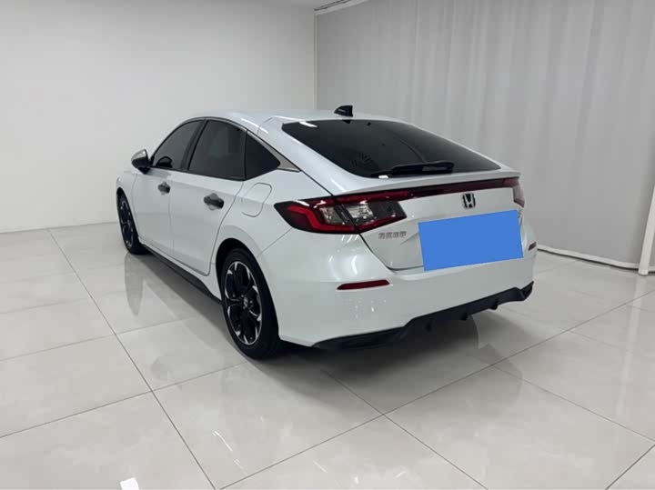 Фото 2 - Honda Civic