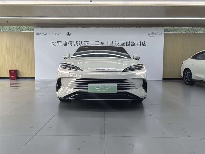 BYD Seal 07 DM-i Hybrid 2025 2025款 智驾版 DM-i 1.5L 125km 尊贵型