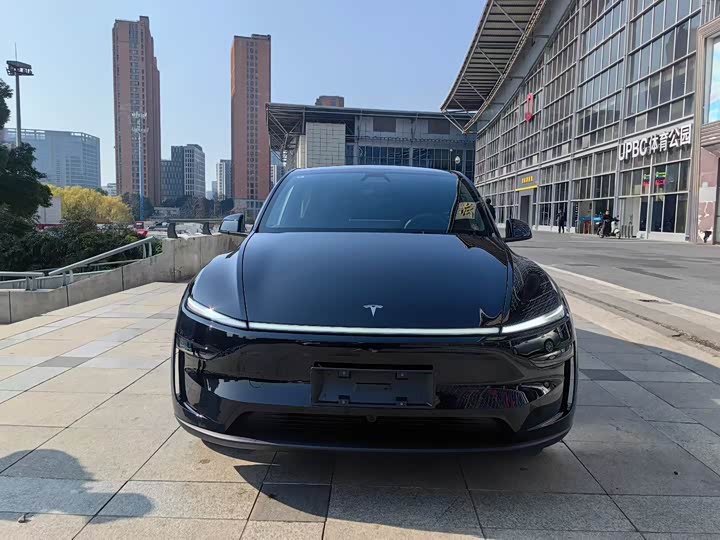 Tesla Model Y 2026 2026款 后轮驱动版