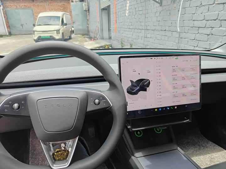 Tesla Model 3 2025 2025款 后轮驱动版